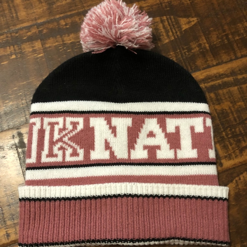 VS beanie